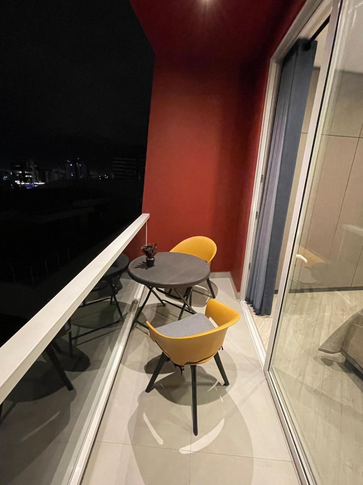Luxurious At Fidel Anze Apartment *